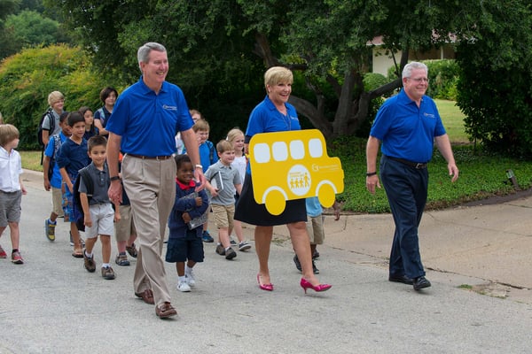 WalkingSchoolBus.jpg