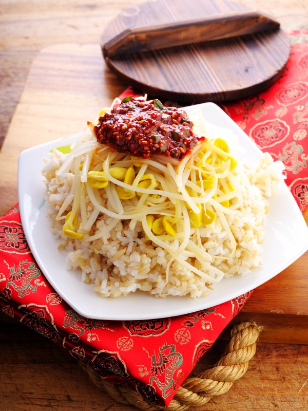 Okinawan Rice and Bean Sprouts